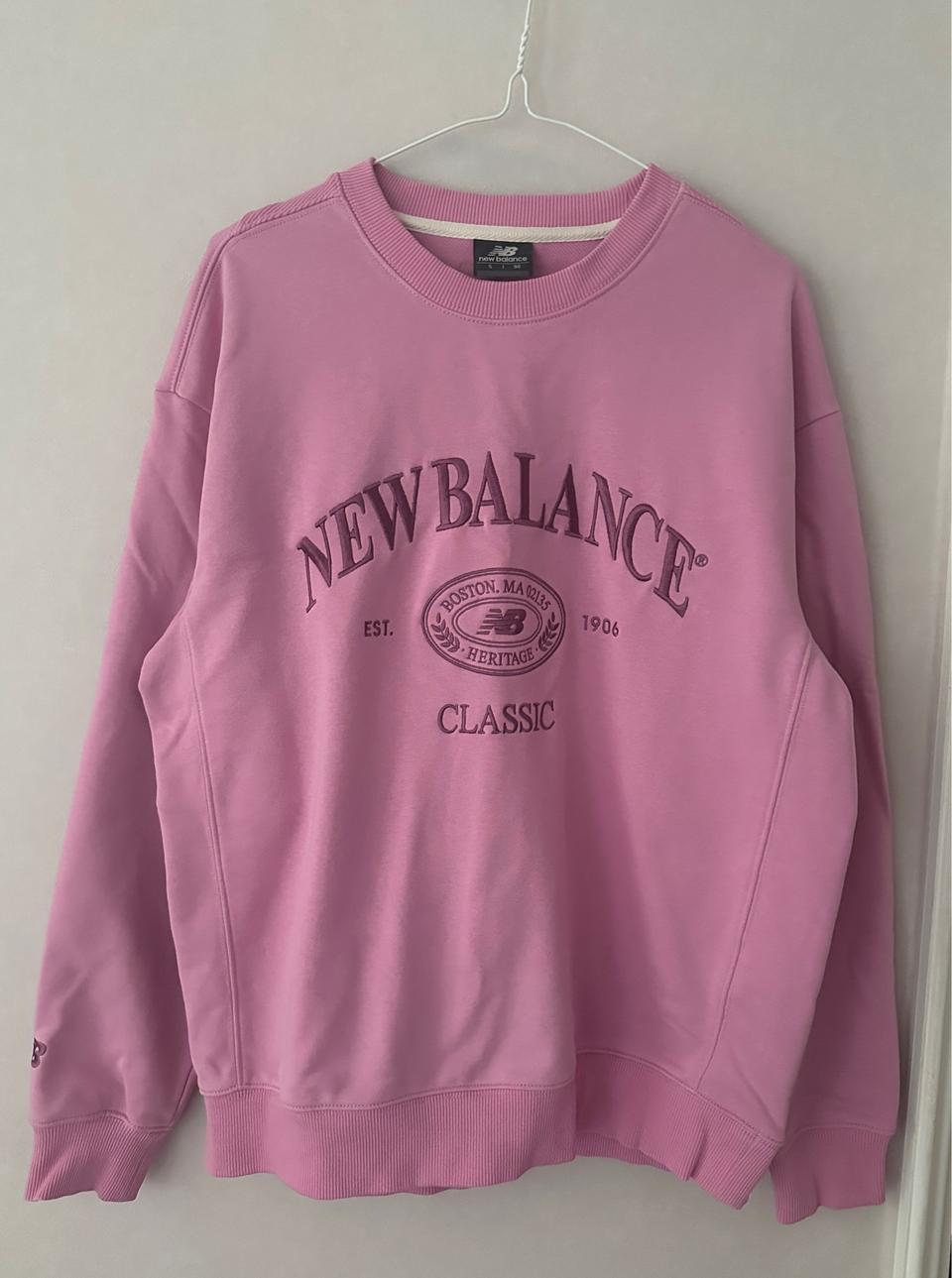 뉴발란스 헤리티지 맨투맨