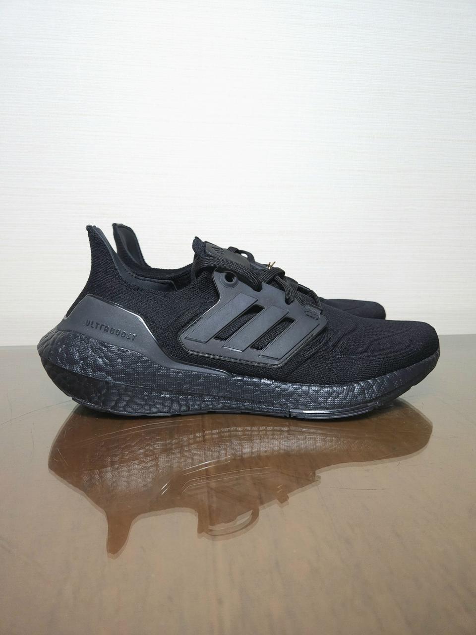 아디다스 울트라부스트 플래티넘 블랙