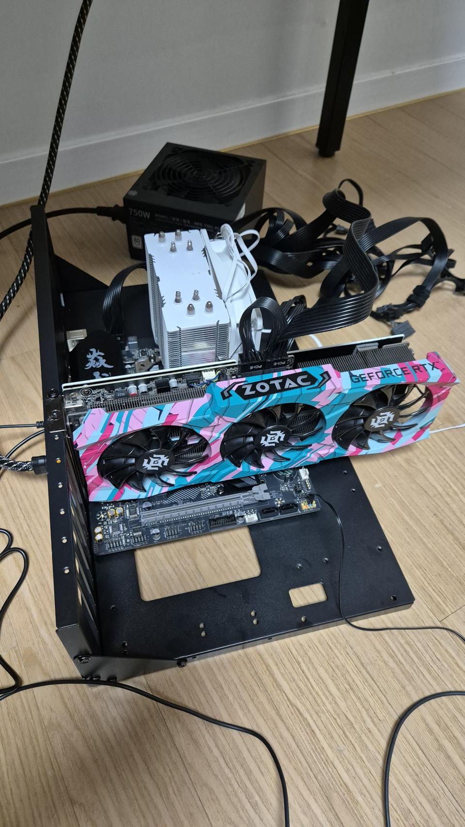 개방형 케이스 PC