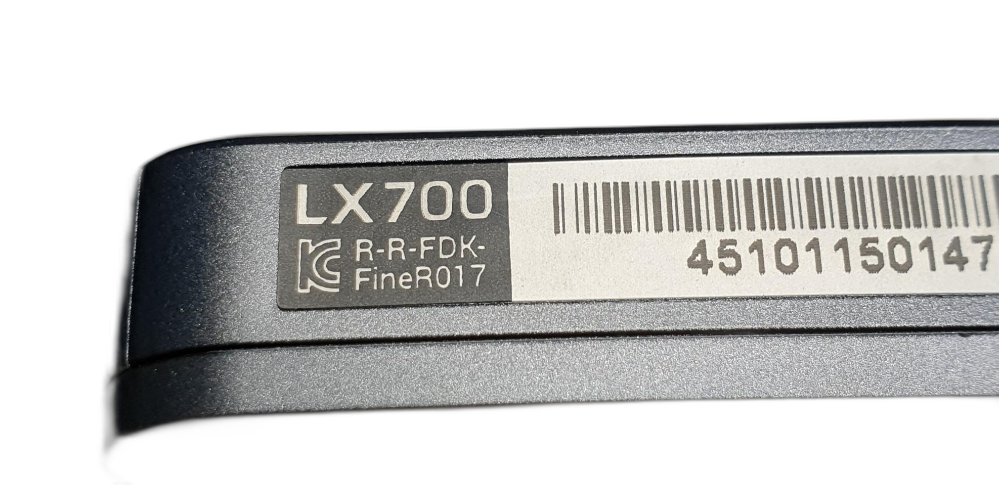 수리된 파인뷰 LX700 앞쪽 본체만.