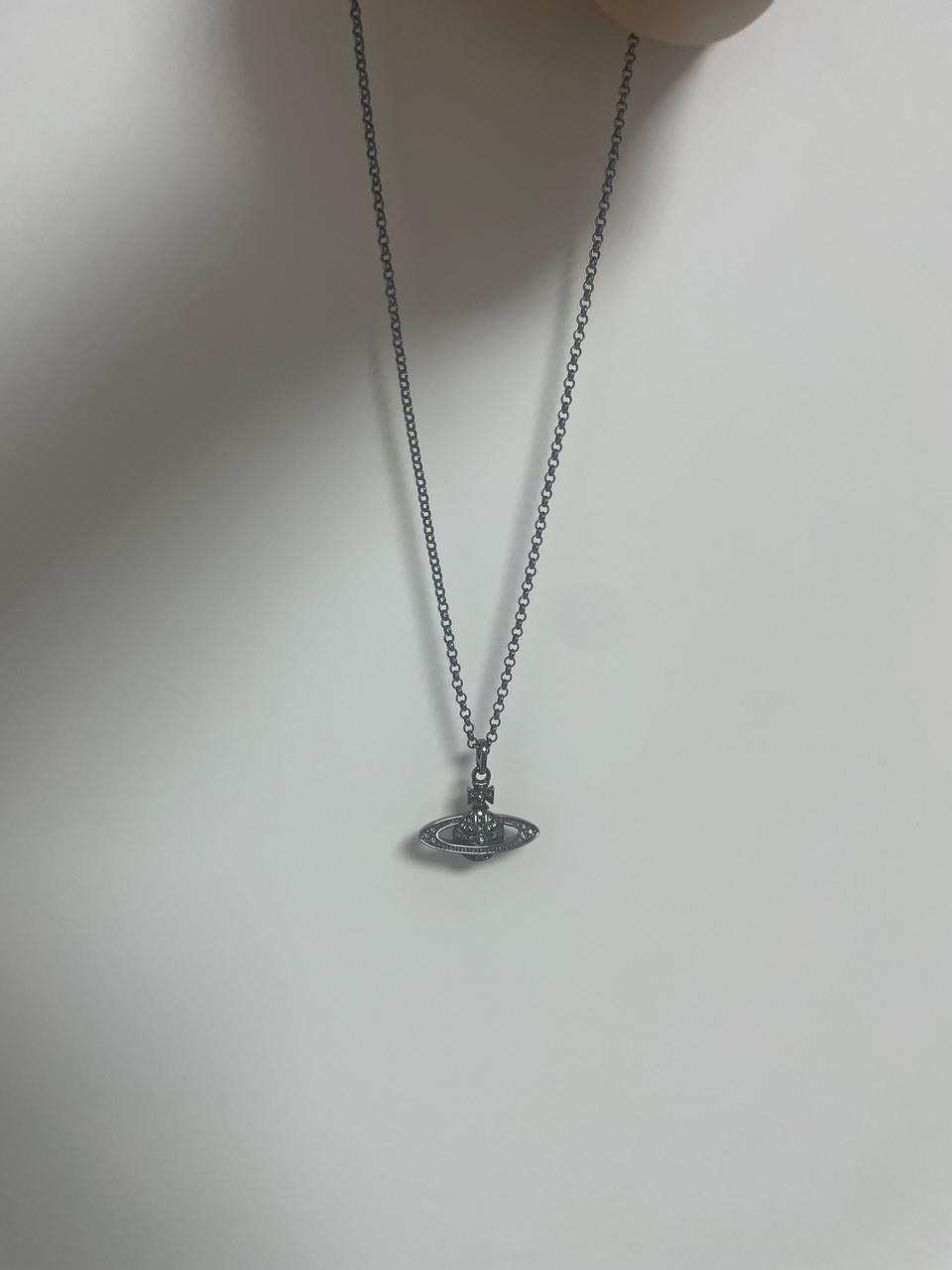 비비안 웨스트우드 목걸이