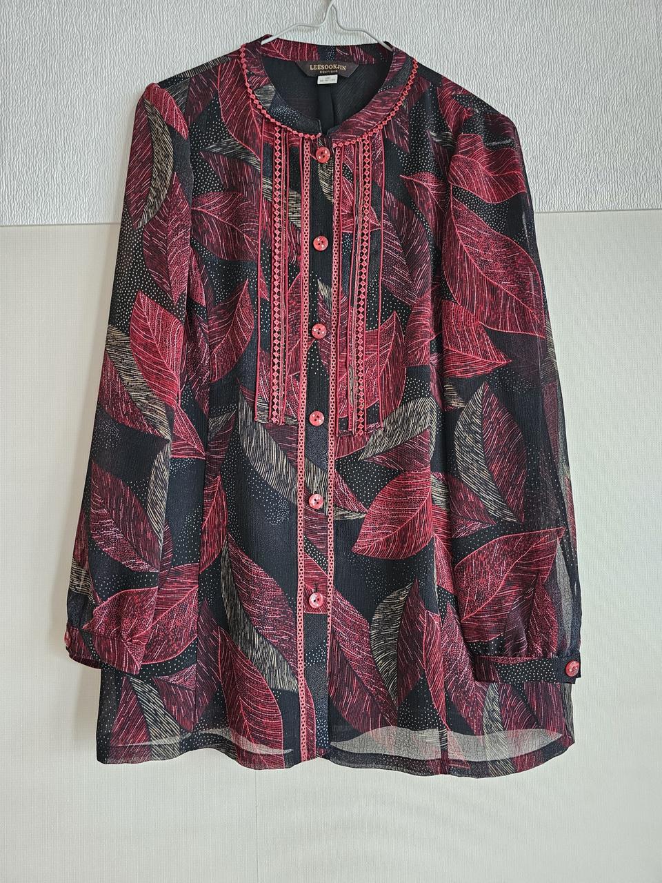 (새옷)  화사한 블라우스