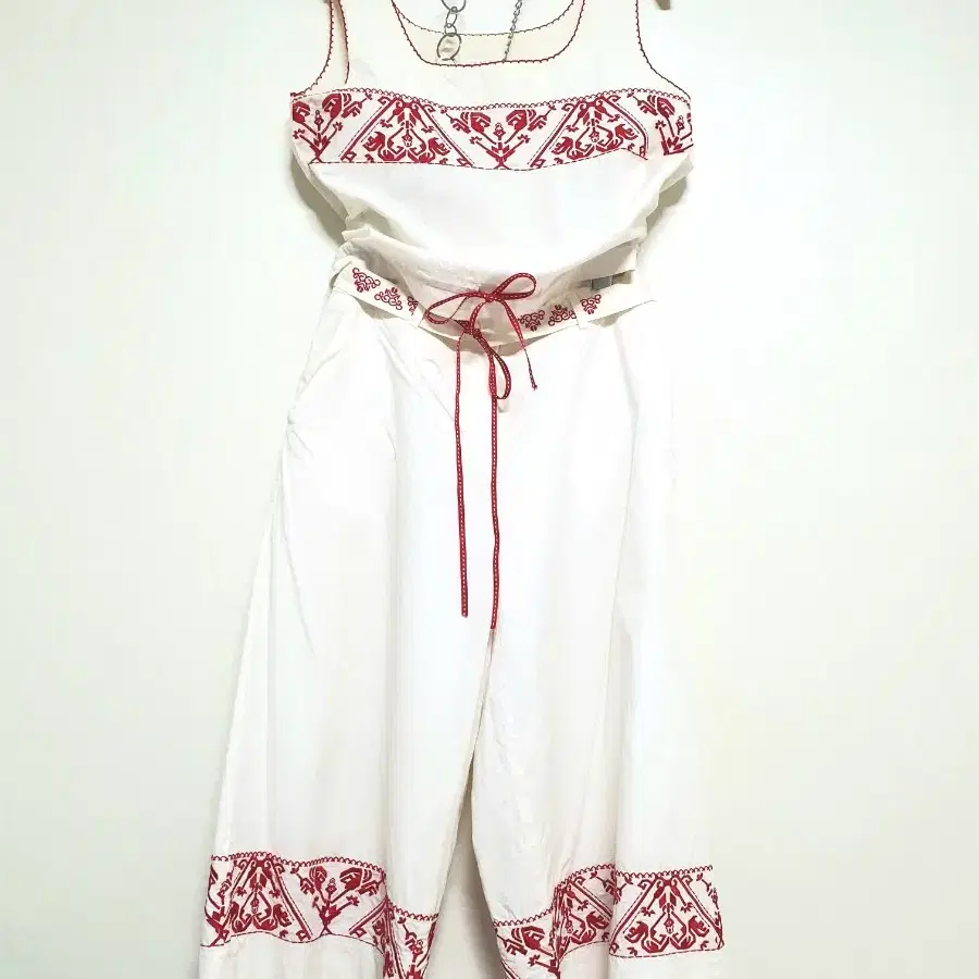 톰보이 한벌 (배송비포함) 휴가룩 패피