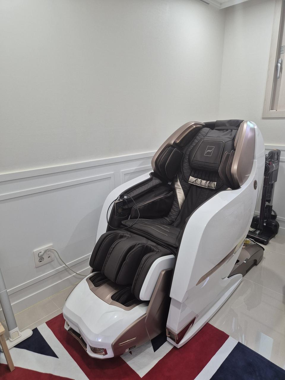 바디프랜드 팬텀화이트-거의새제품