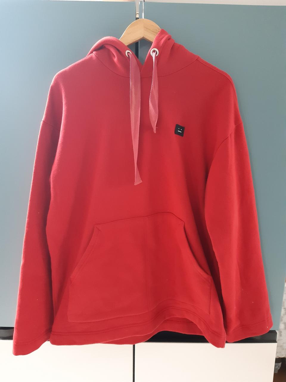 아크네 스튜디오 이모지 빨강후드