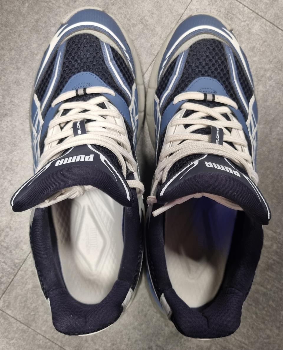 푸마 벨로파시스 페이즈드화이트 잉키블루