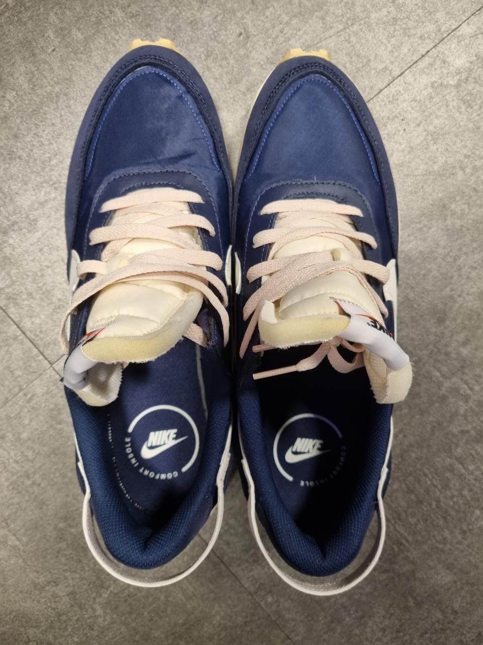 나이키 와플데뷰