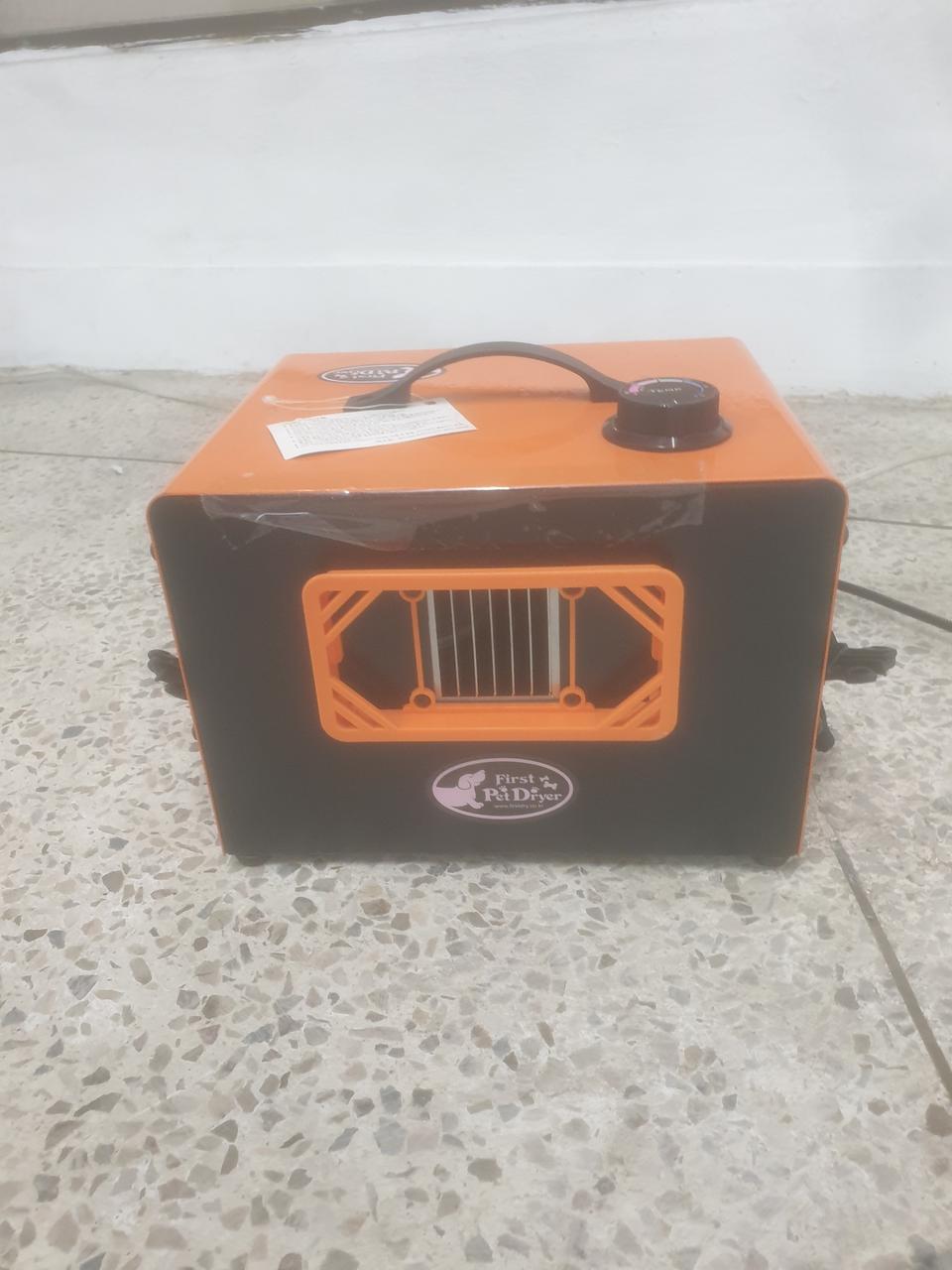 퍼스트 펫 드라이기 팝니다