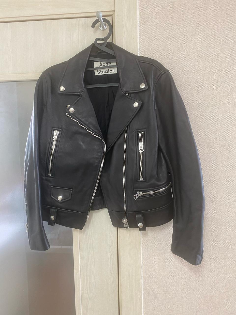 아크네 가죽 라이더 자켓