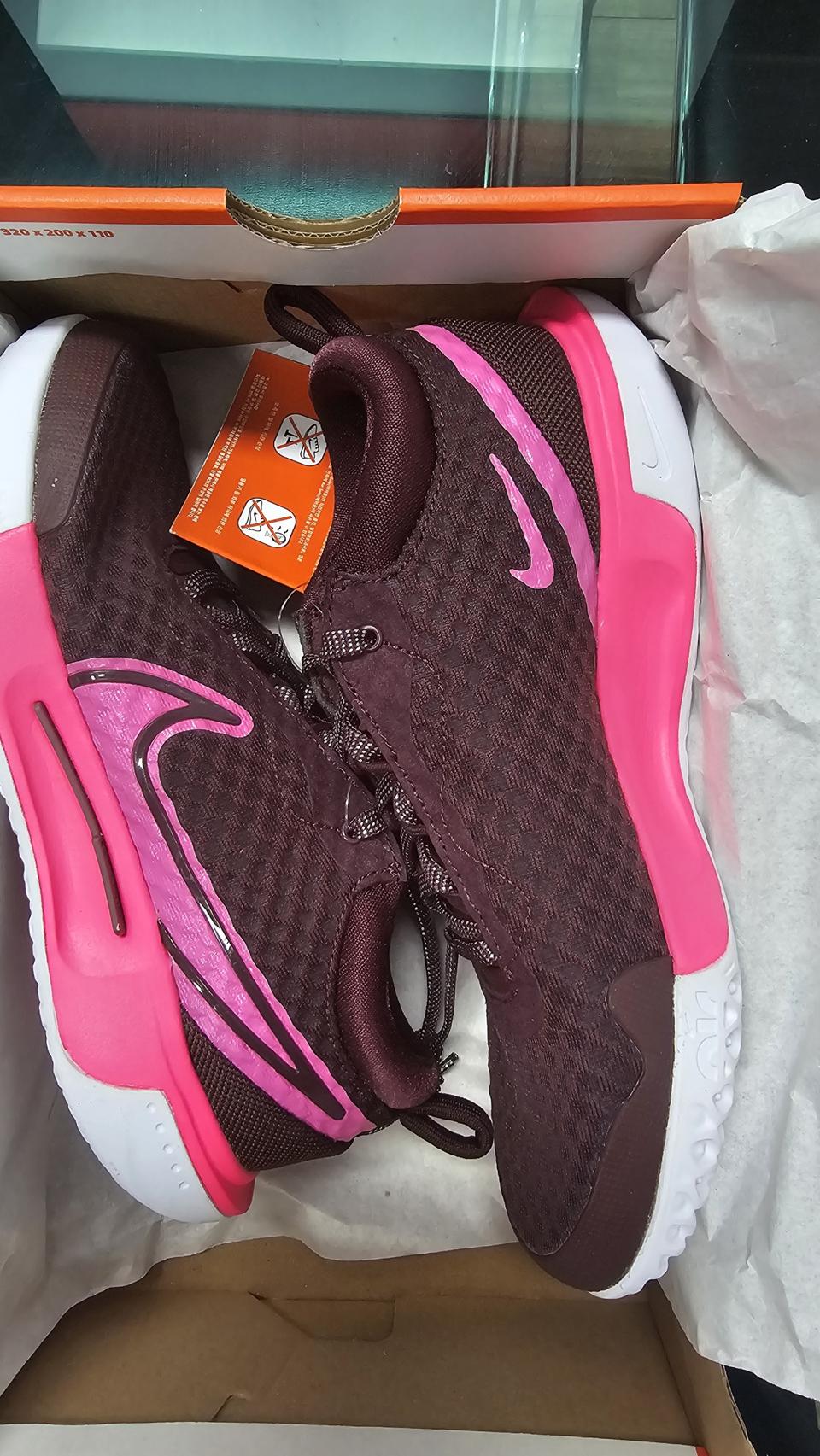 배송비무료) 나이키 코트 줌 프로 240핑크 새상품