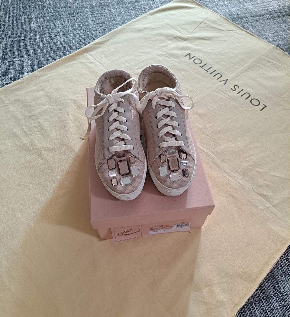 나인웨스트 보석 스니커즈 (6M)