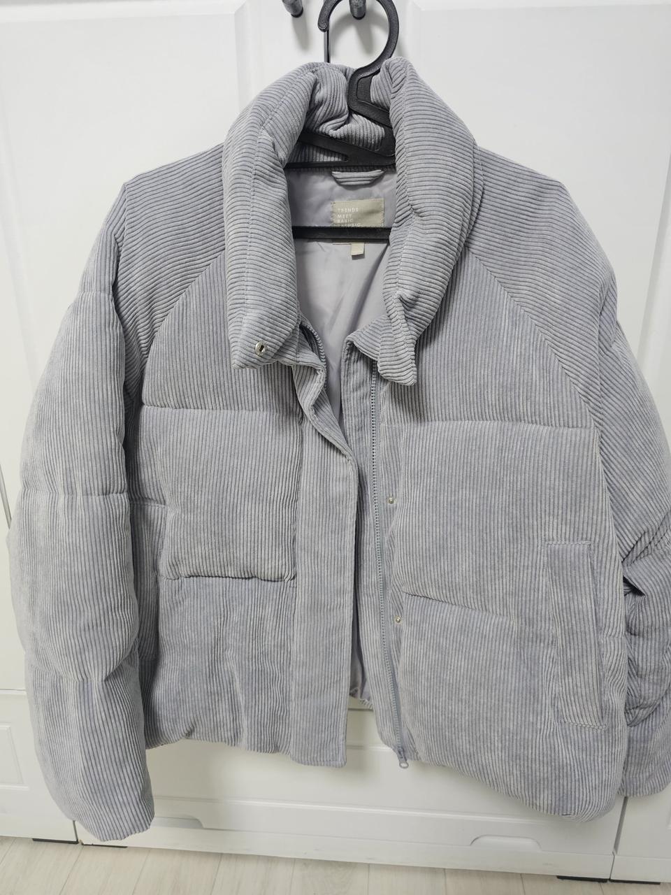 스파오 골덴파카