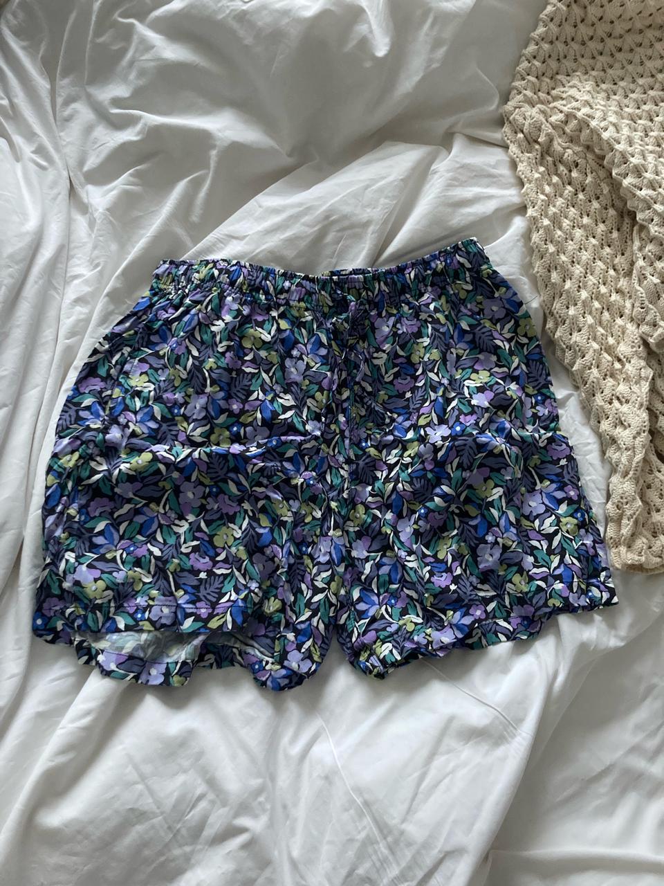 (새제품) 유니클로 룸 쇼트팬츠 여성용 S 사이즈