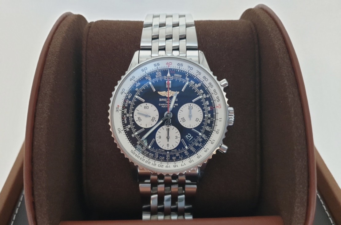 브라이틀링 황금독수리 내비타이머 43mm