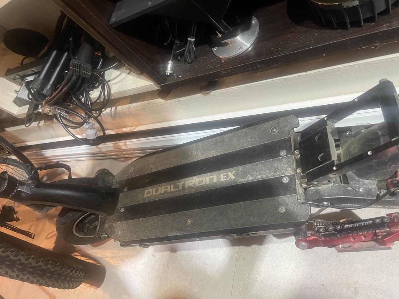 뉴듀얼트론 EX 전동킥보드 판매교환