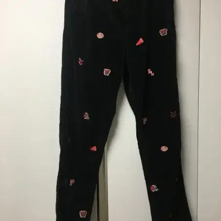 랄프로렌 폴로 골덴 자수 팬츠