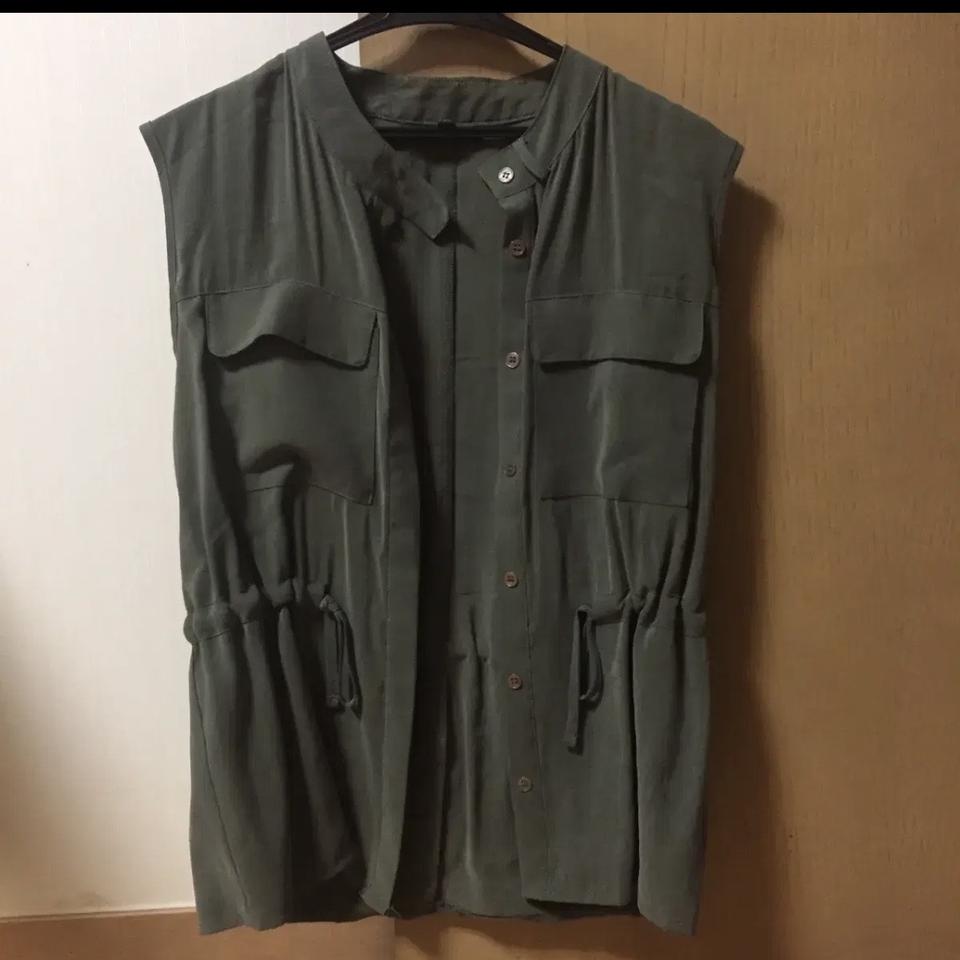 90 | Datum 카키 베스트 조끼