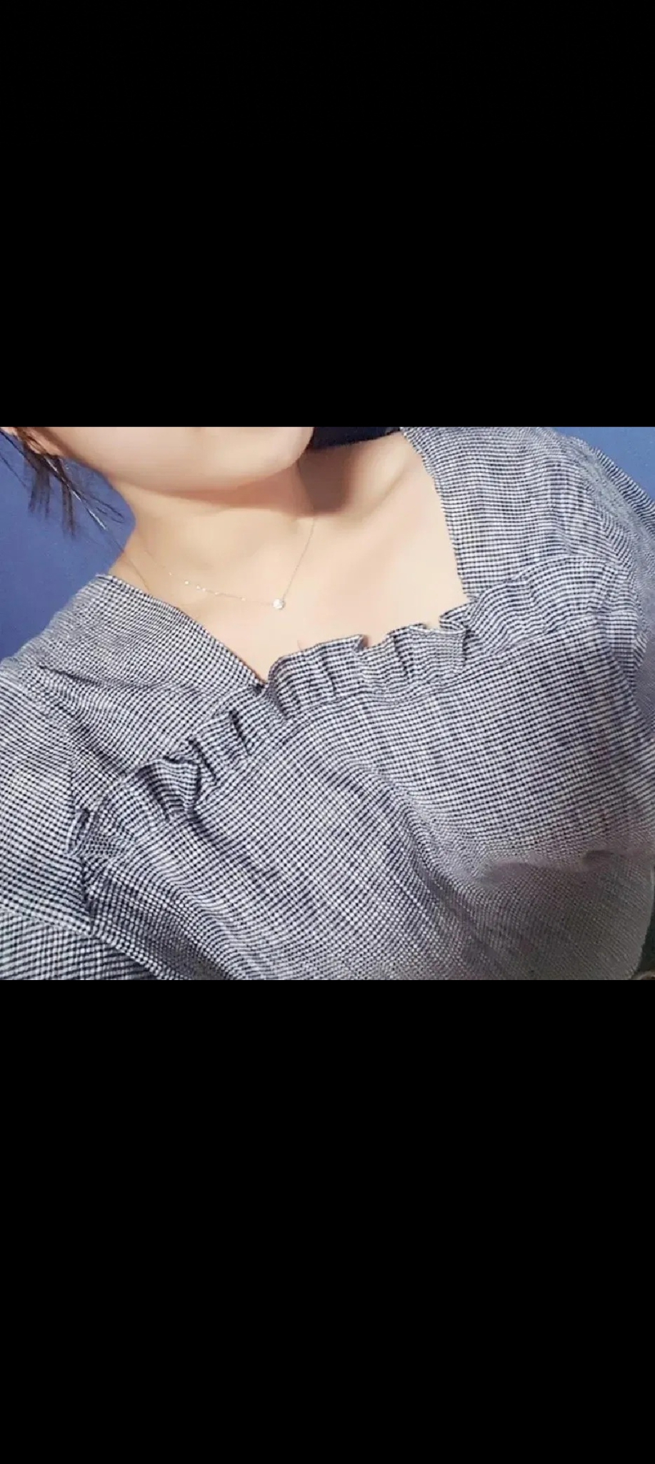 넥스퀘어 상의 판매