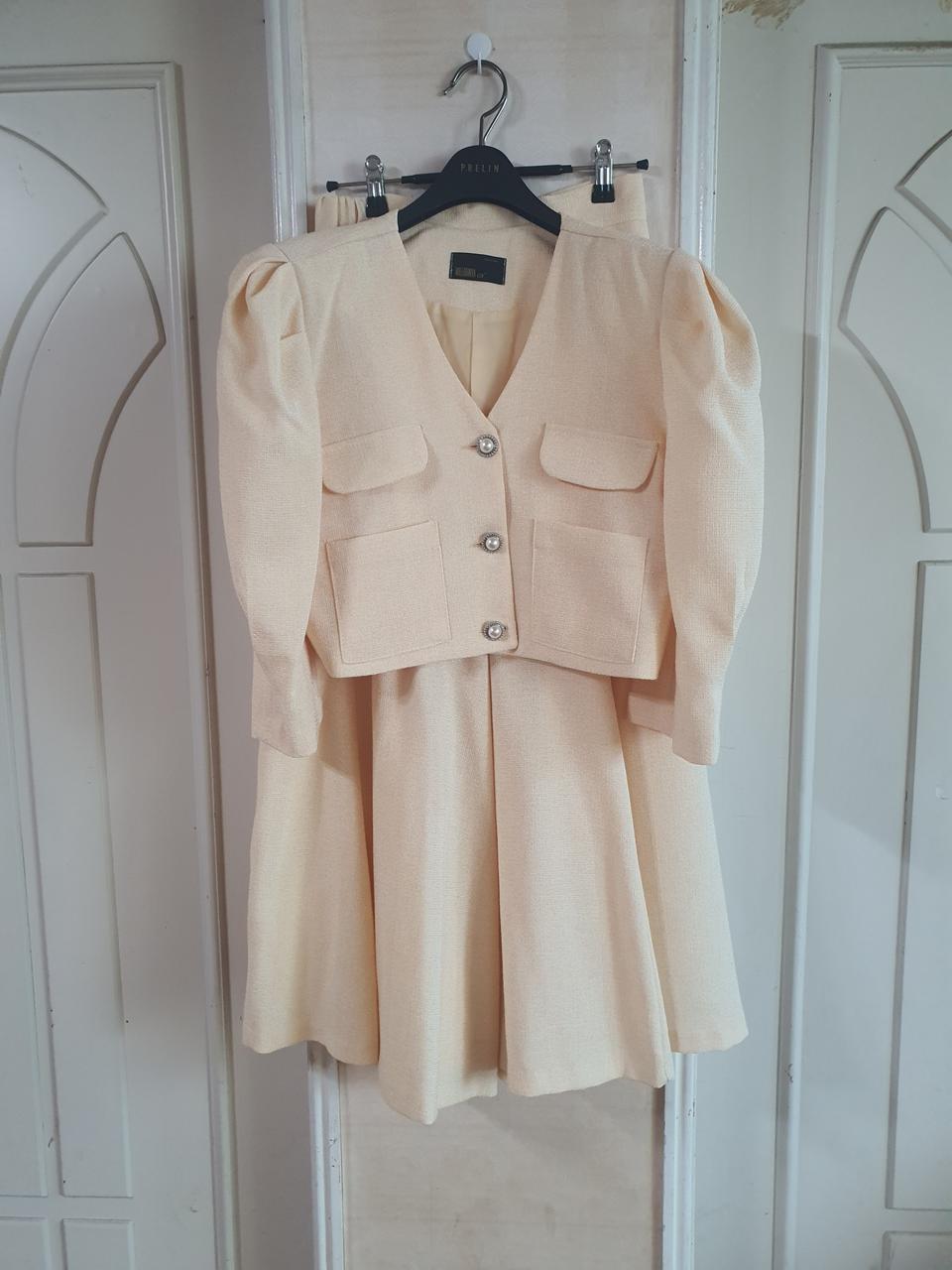 딘트)하이웨스트 플레어 스커트 셋업