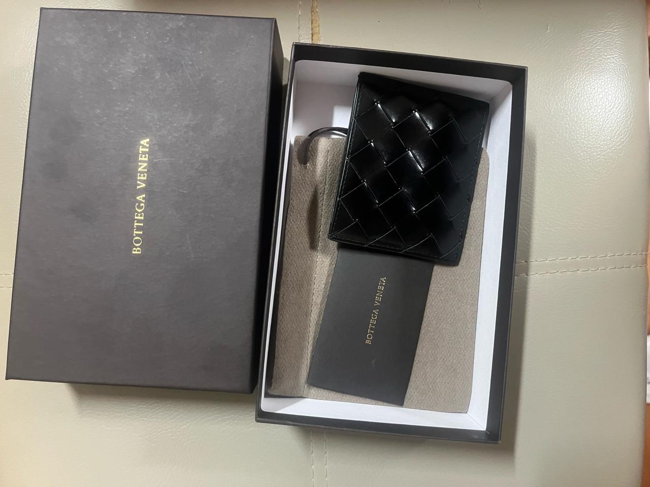 보테가베네타 카드지갑