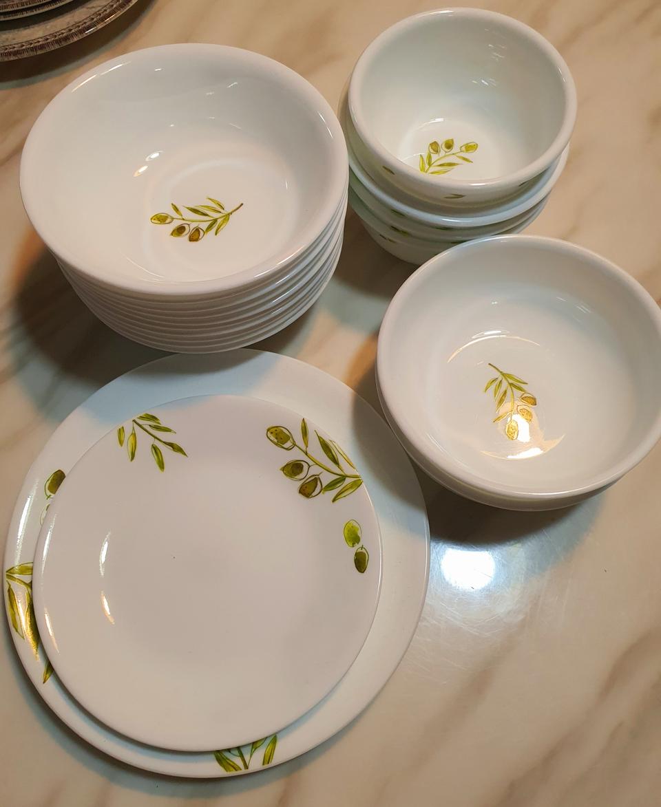 빈티지 코렐 올리브가든 개당값