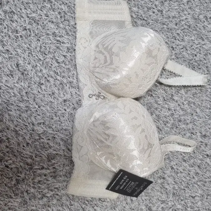 새상품 65A 왕뽕브라