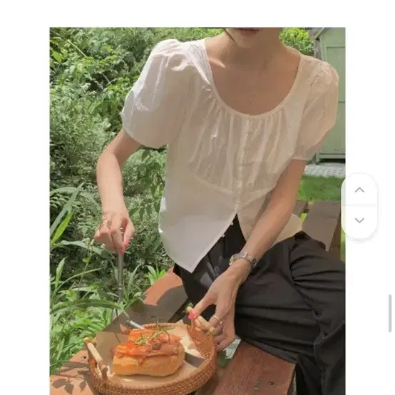 여성 66 화이트 퍼프 블라우스