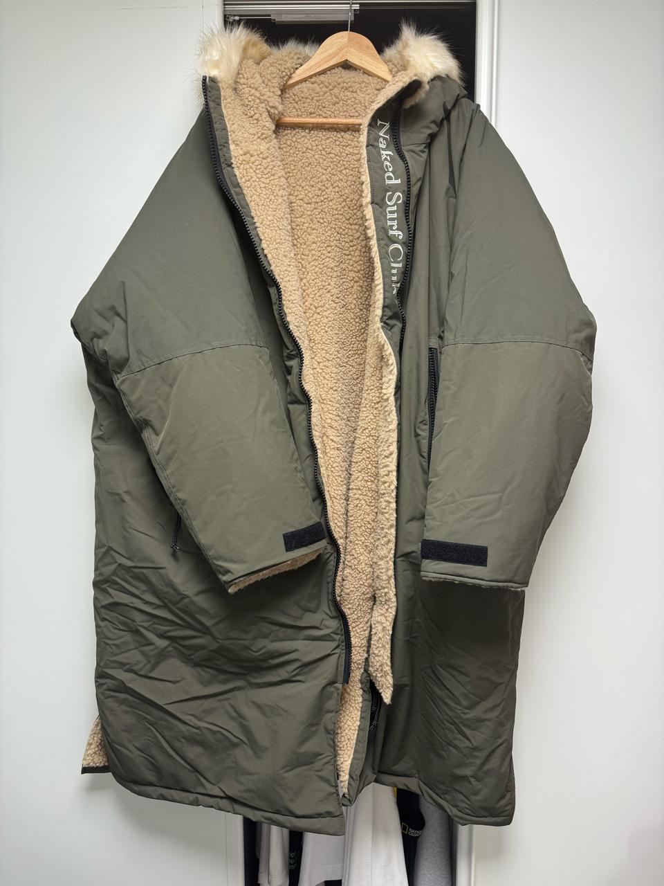 (새상품) 네이키드서프클럽 리버시블 야상