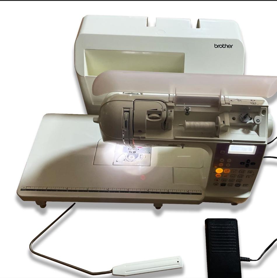 브라더 이노비스 400 미싱입니다  