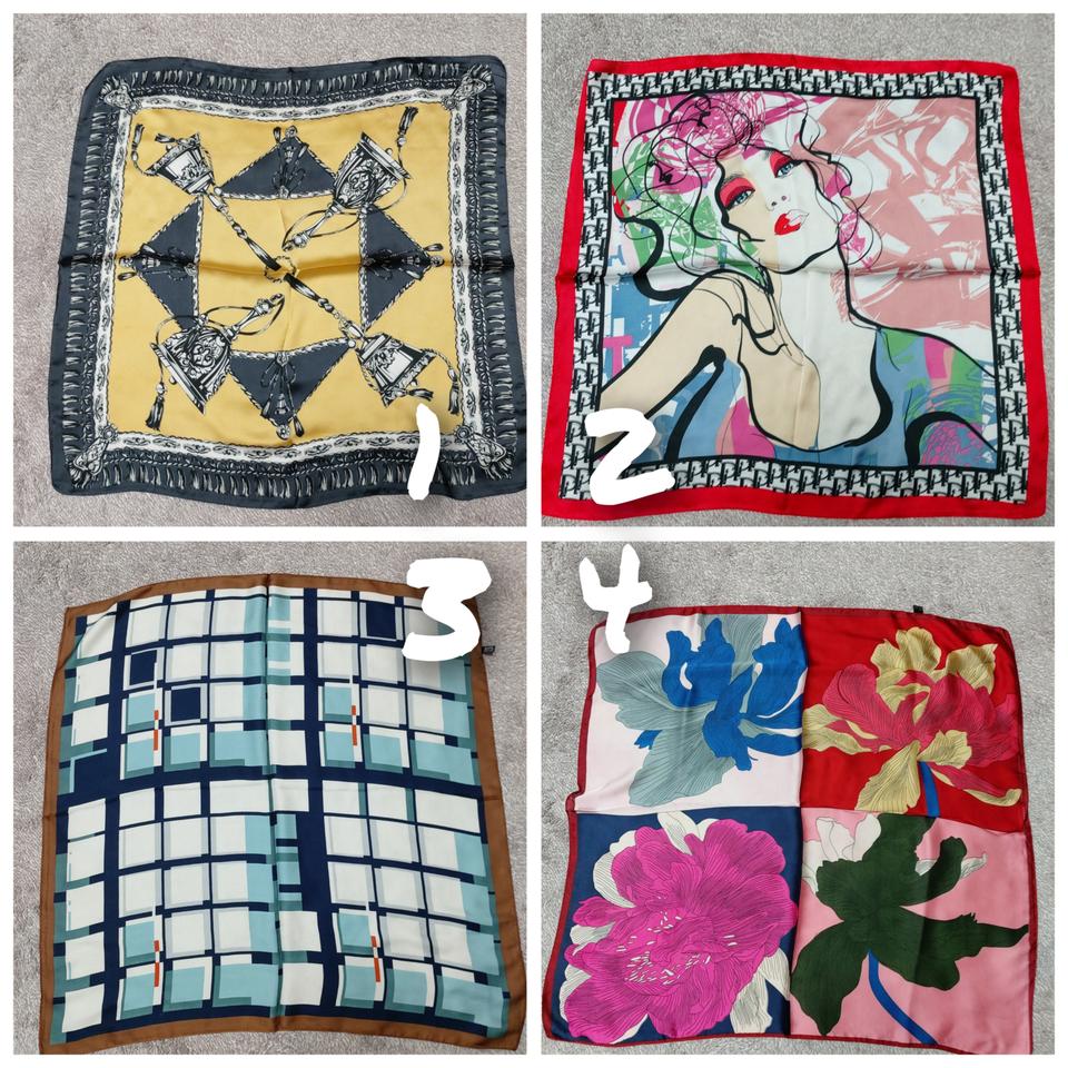 (새상품) 사각 쁘띠 스카프 70cm 개당단가