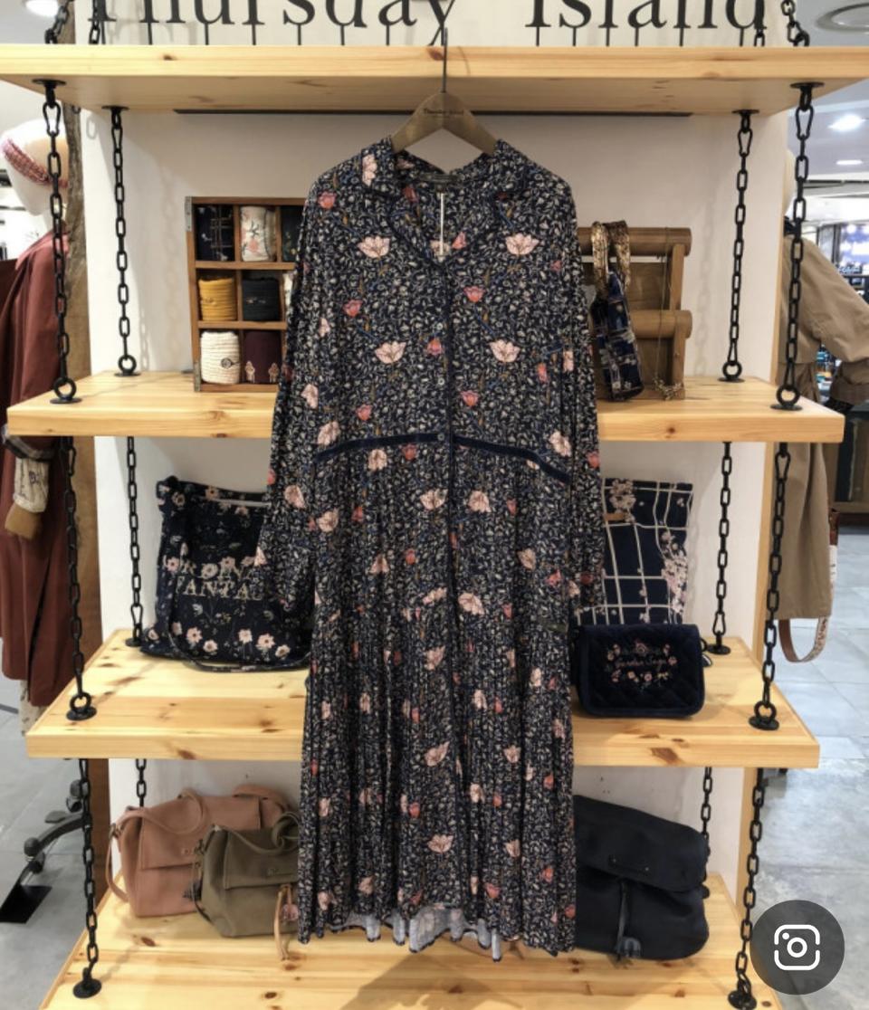 새상품  S 로브형 레이온원피스 써스데이아일랜드 t188mop241w