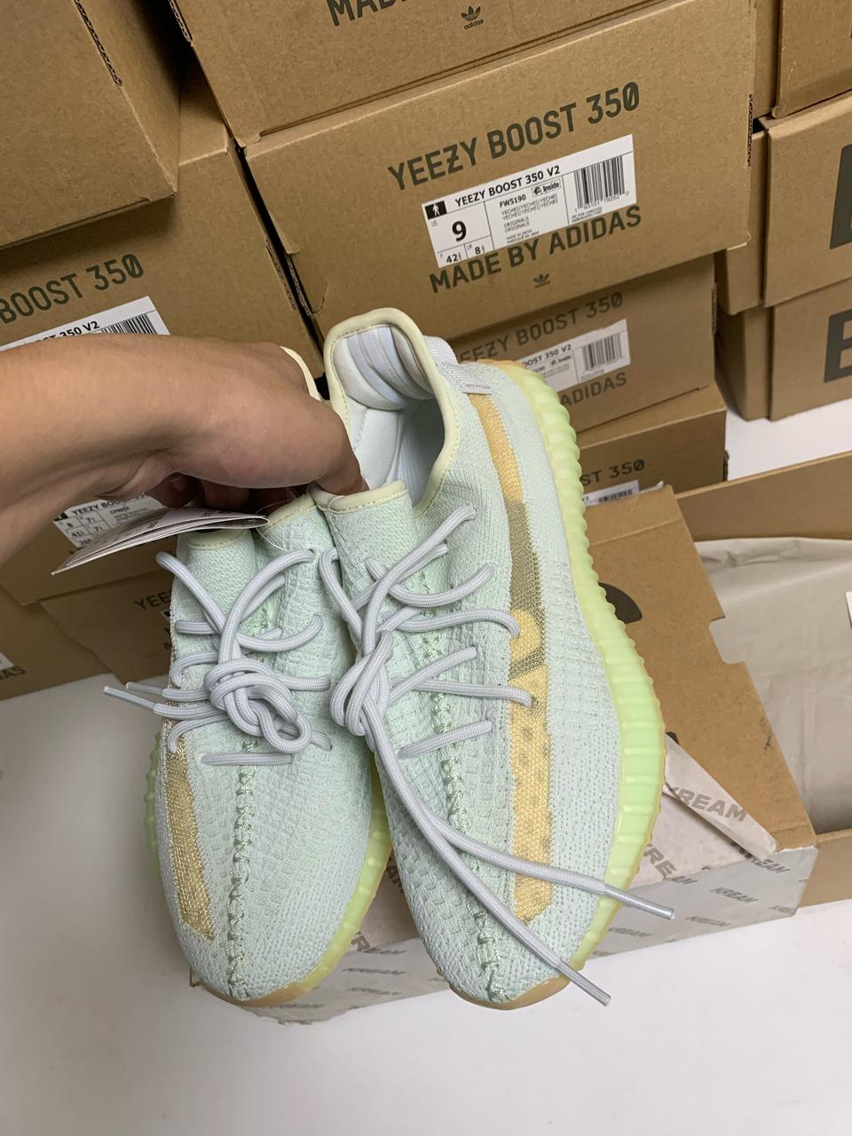 이지부스트 350V2 사이즈 255