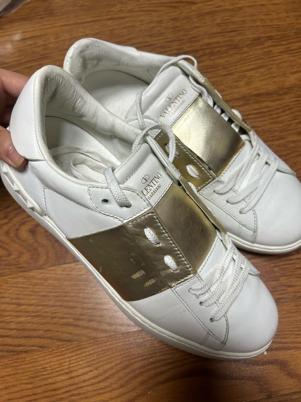 발렌티노 히든 금장 스니커즈