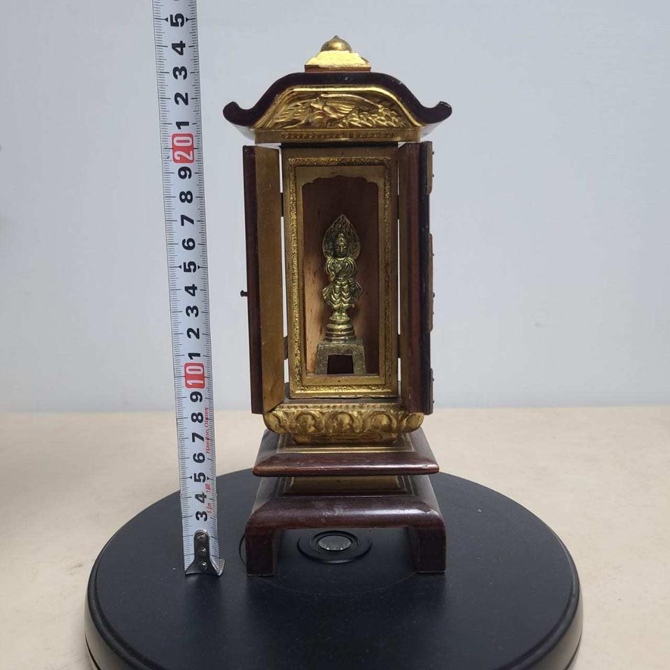 오래된 무쇠불과 목 불감 2 종