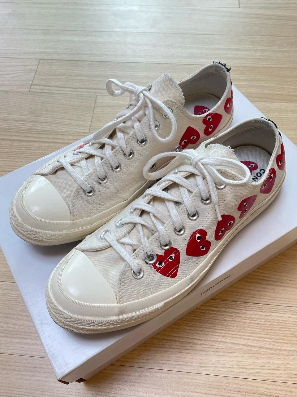 [275] 꼼데 컨버스 아이보리 멀티하트 로우