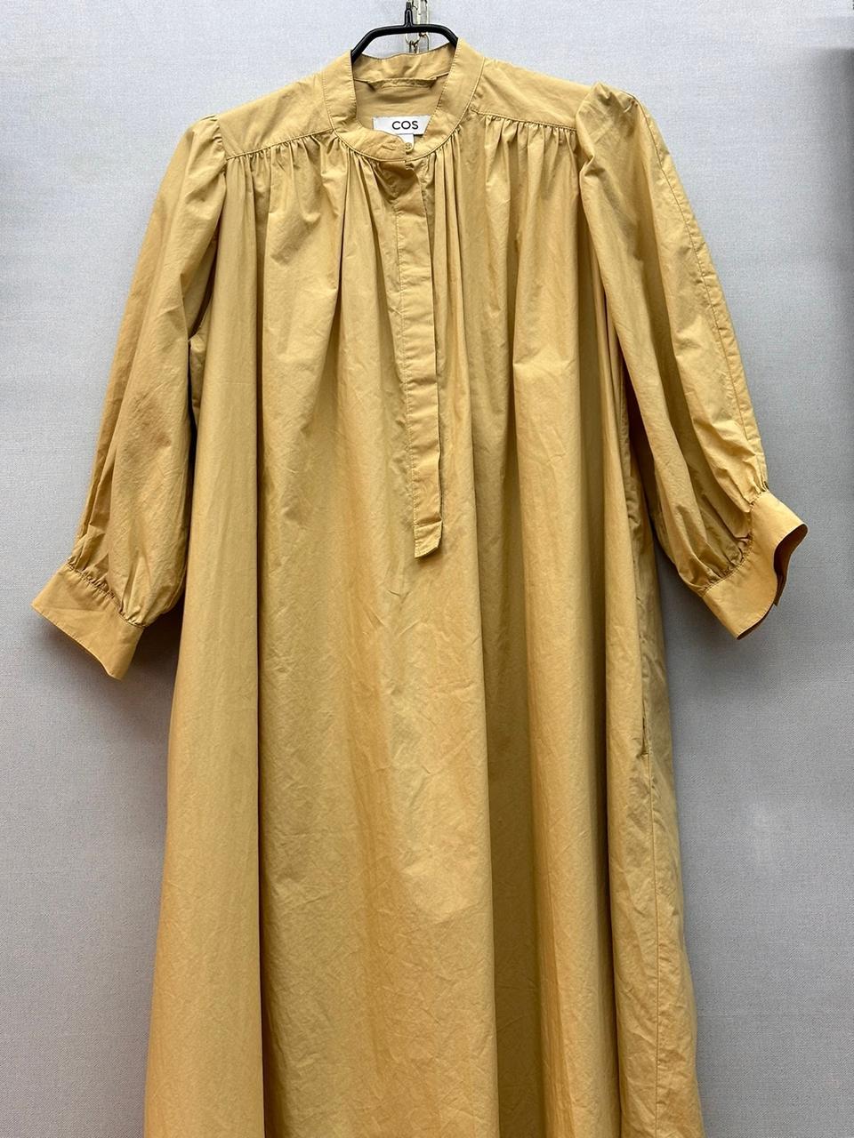 코스 겨자색 원피스