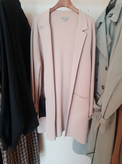 COS 니트직 자켓