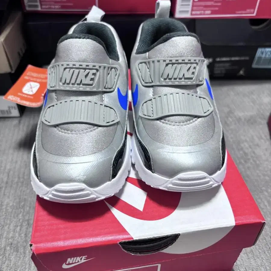 나이키 에어맥스90 TD