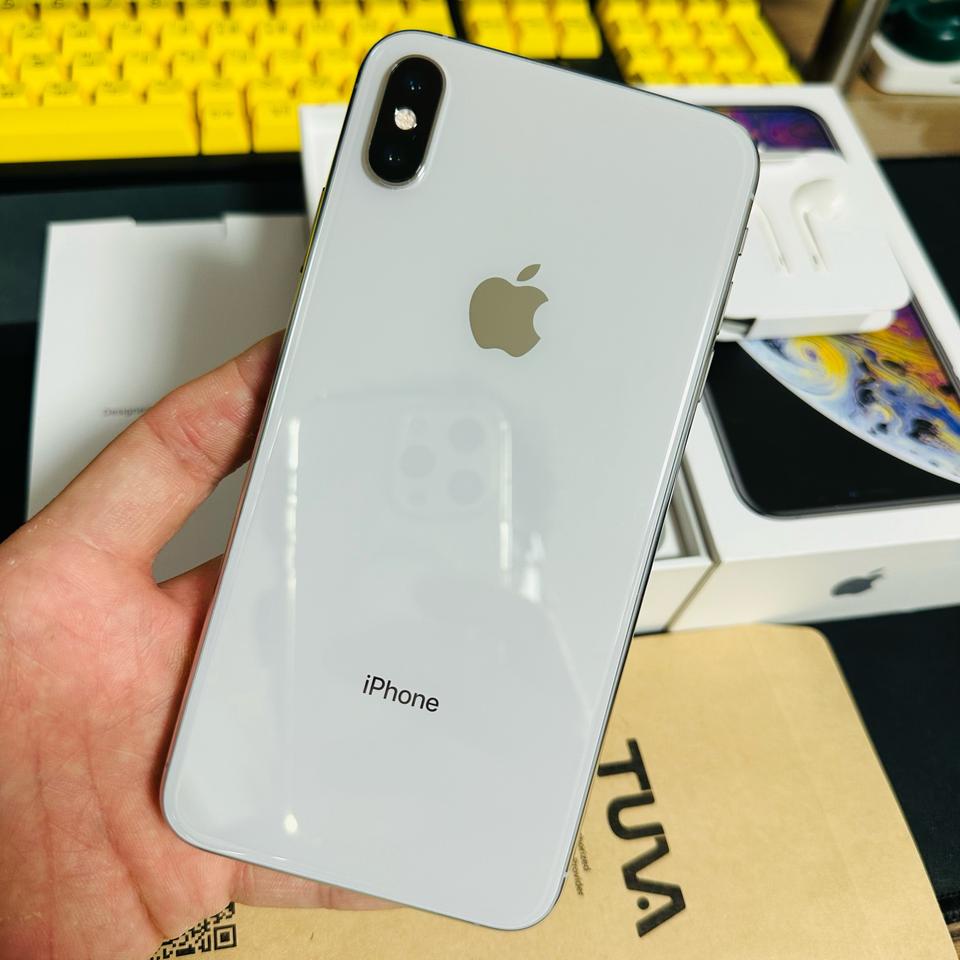 자급제 배터리100% 아이폰XSMAX 실버 256기가 풀박스