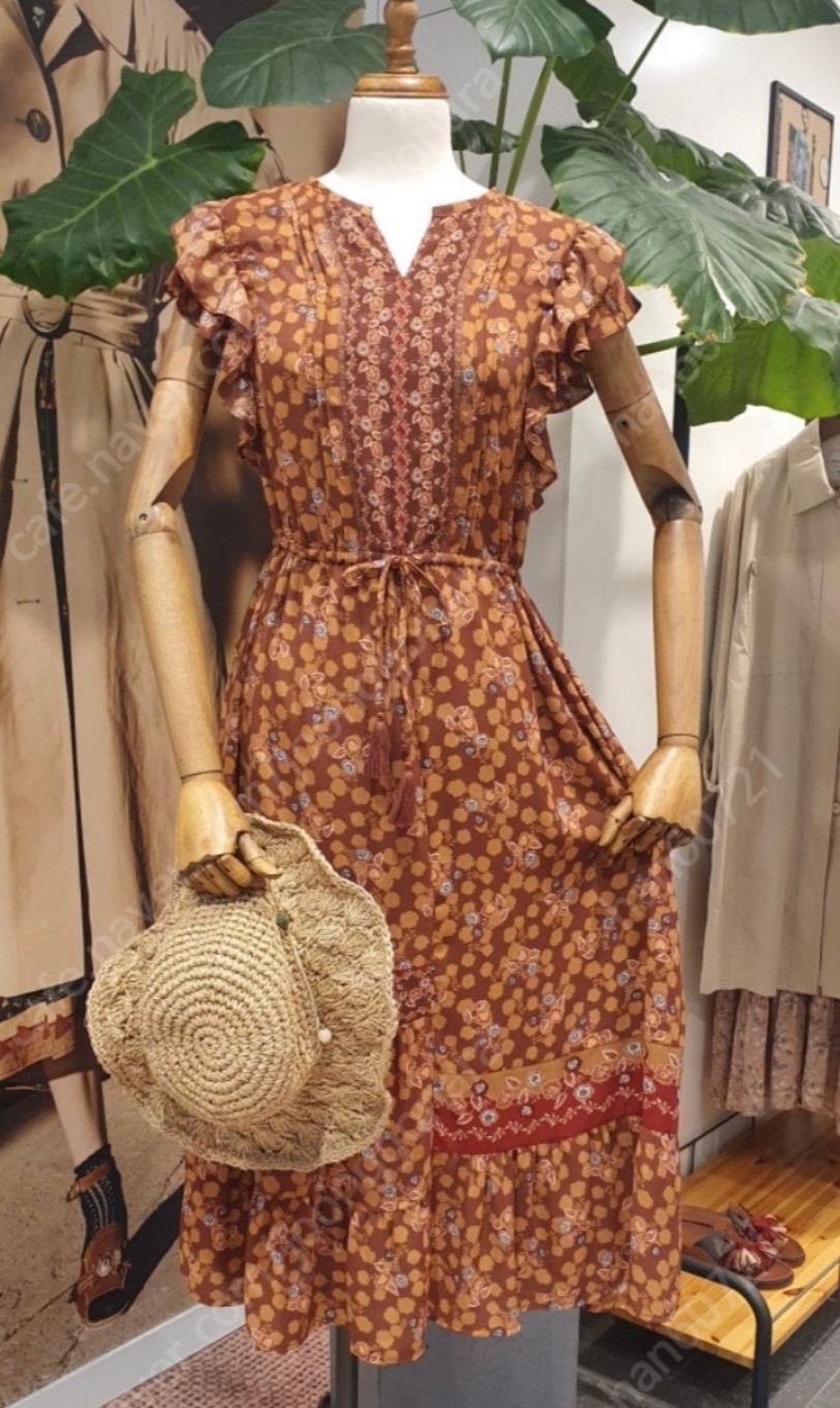 써스데이아일랜드 러플소매 롱원피스 m