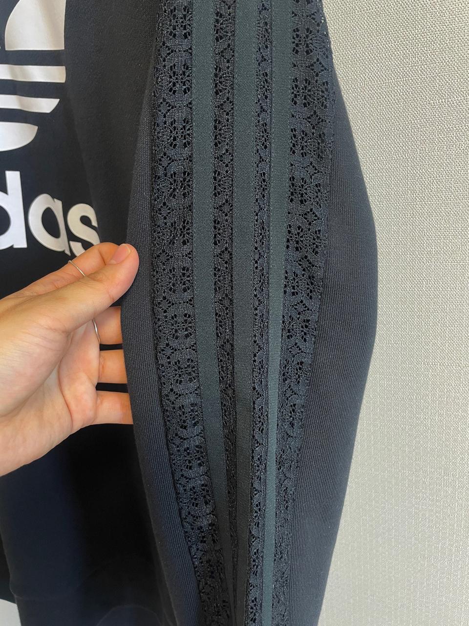 아디다스 삼선레이스배색 쭈리맨투맨