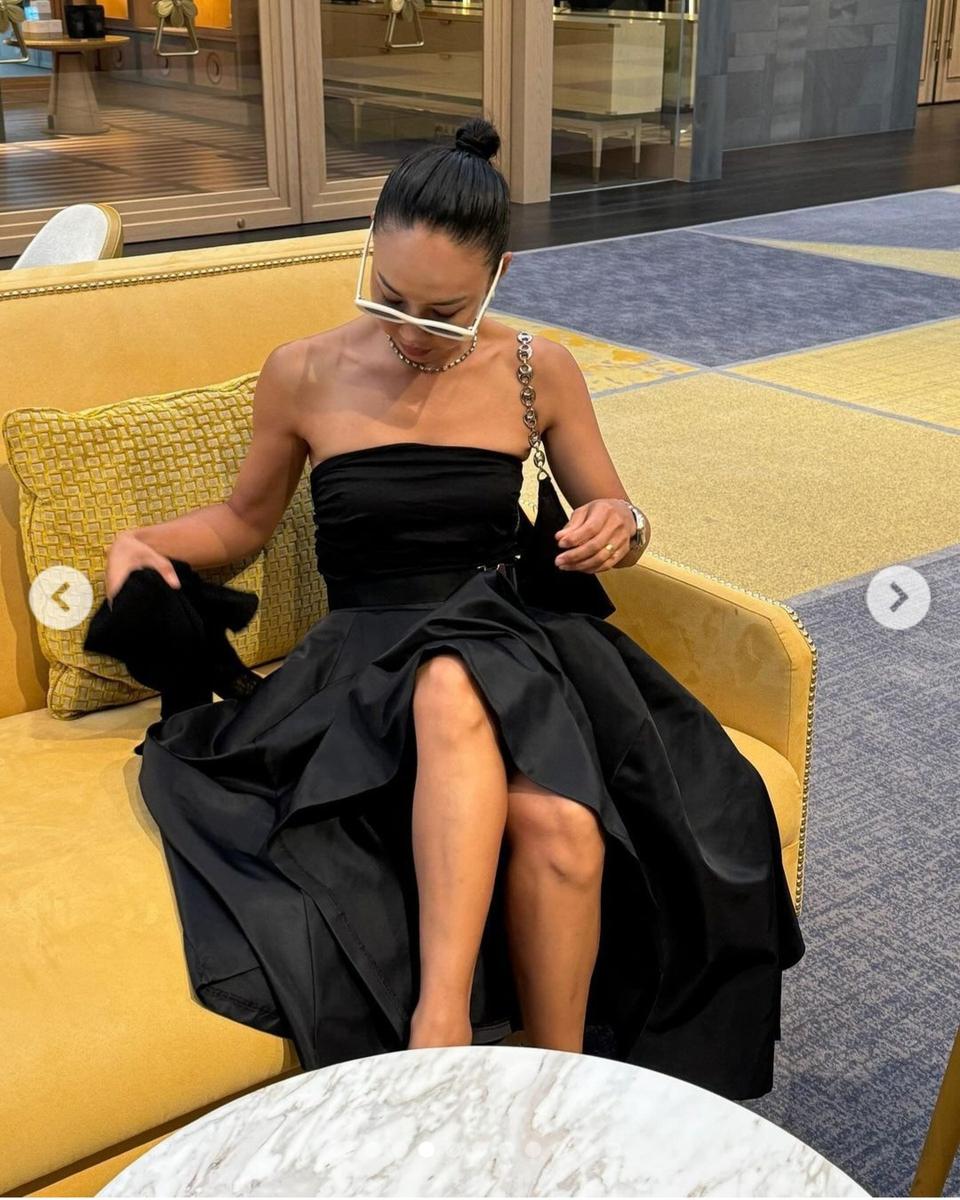 S. (새제품)uaboutme 유아부미 풀 스커트 프라다재질