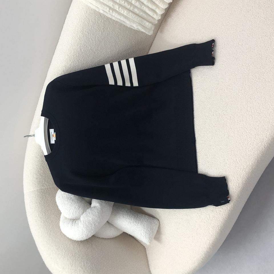 (당일출고)톰브라운 밀라노 스티치 금장니트