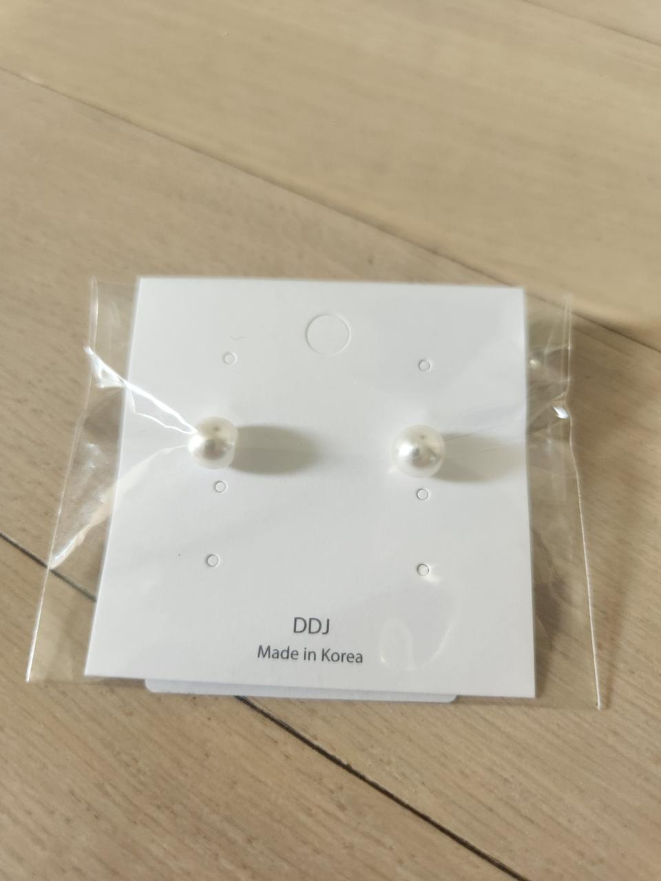 (새제품)다나버튼 은침 진주 귀걸이 7mm
