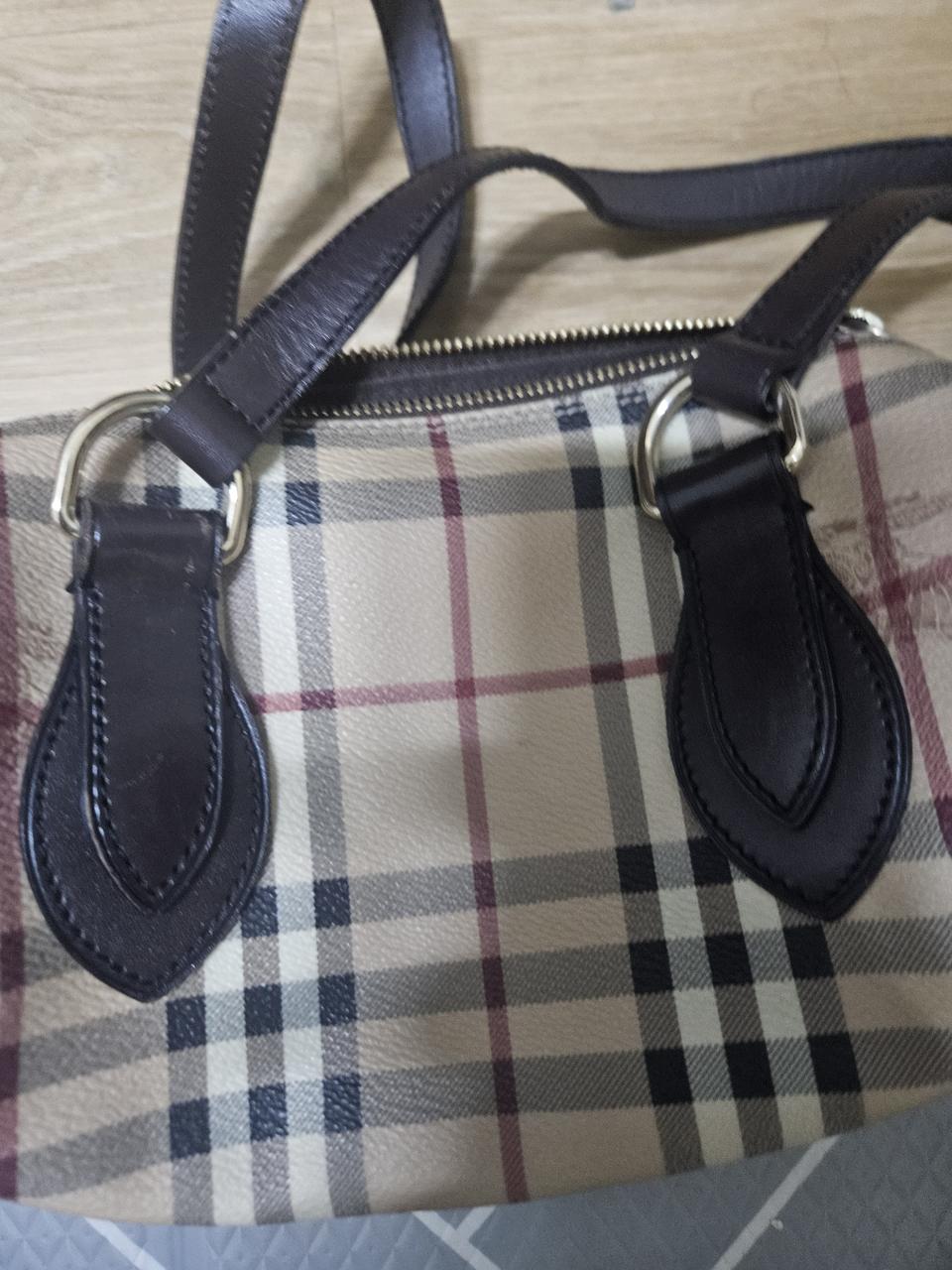 버버리 보스턴 토트백