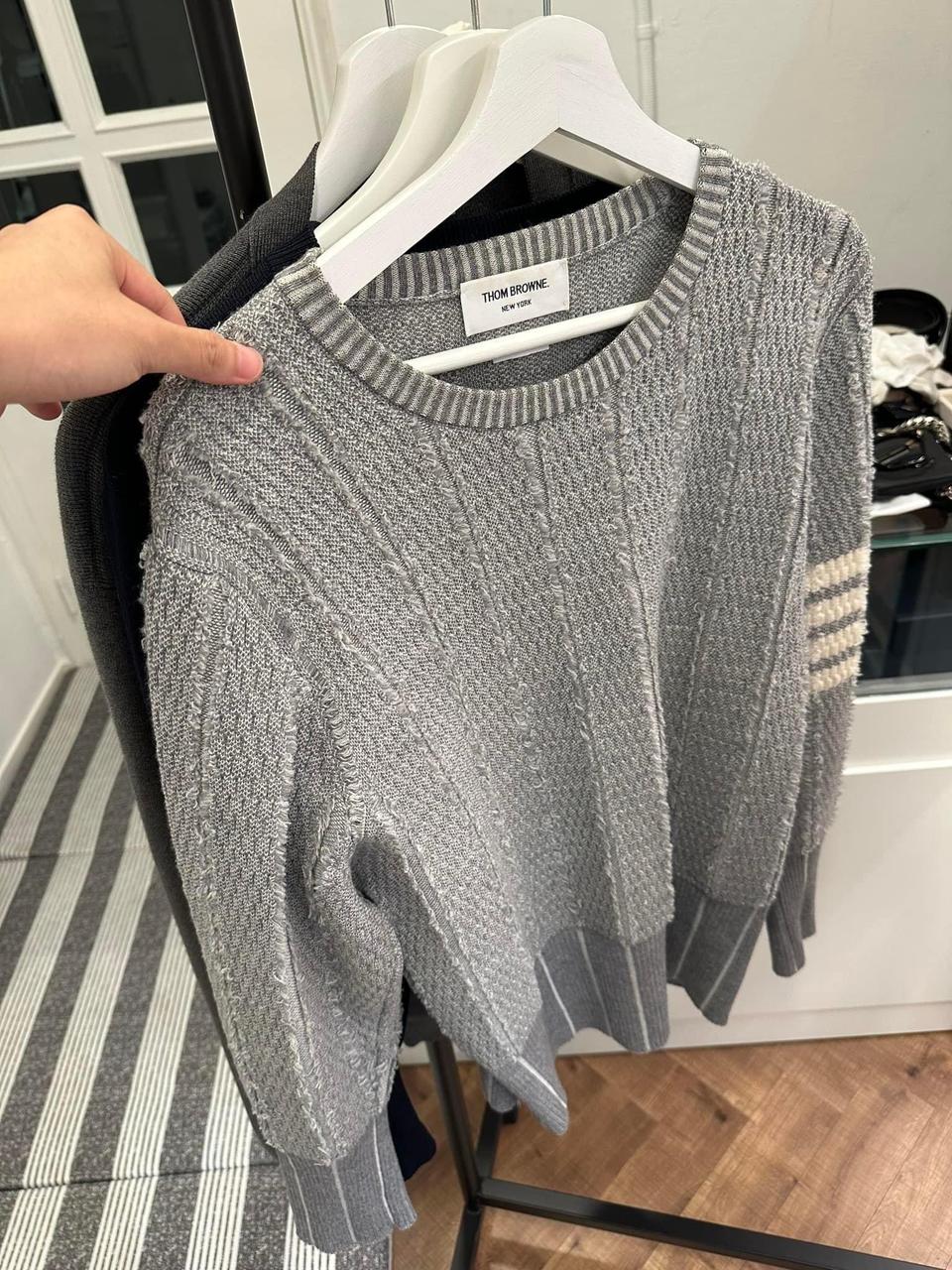 [3사이즈/새상품급]톰브라운 한정판 니트
