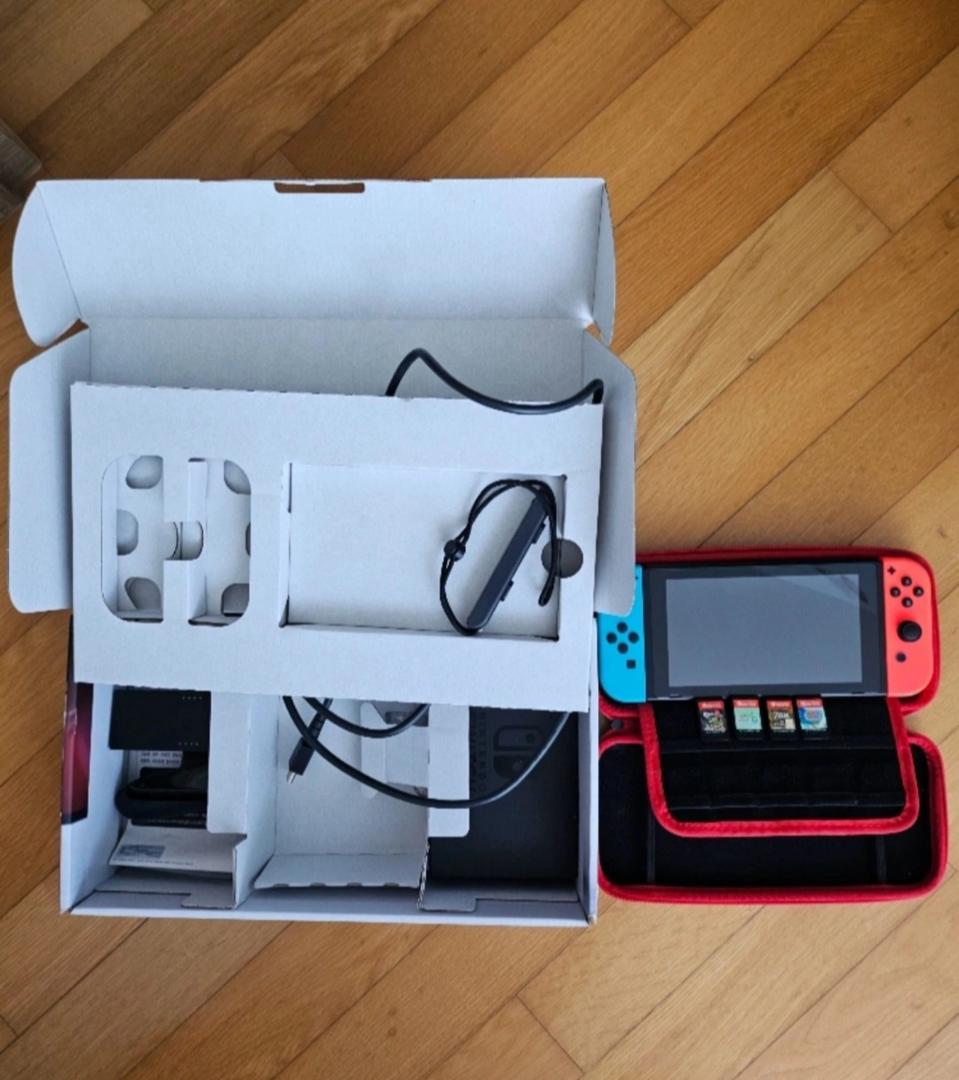 닌텐도스위치(배터리개선판)외 게임다수