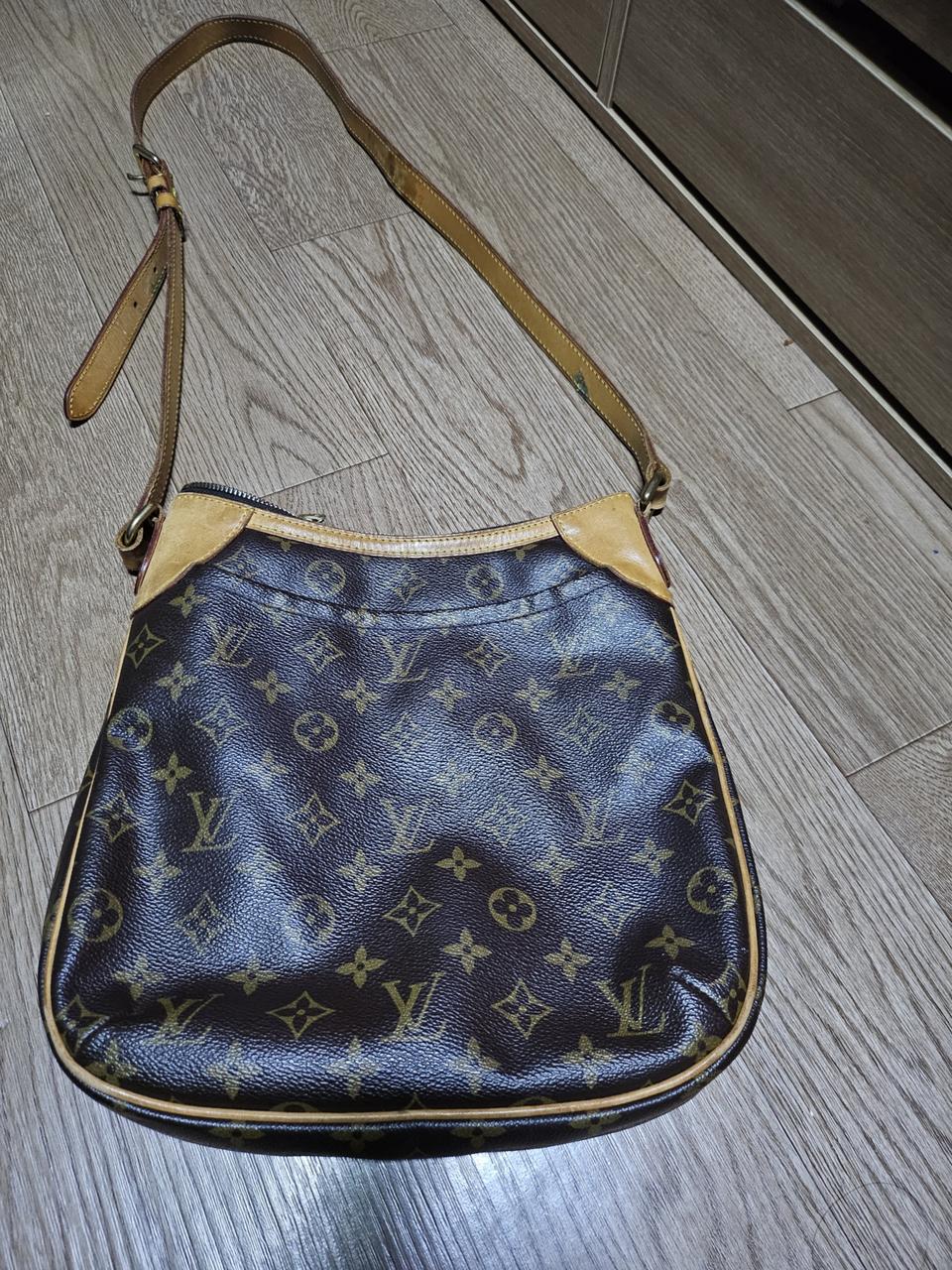 루이비통 크로스백