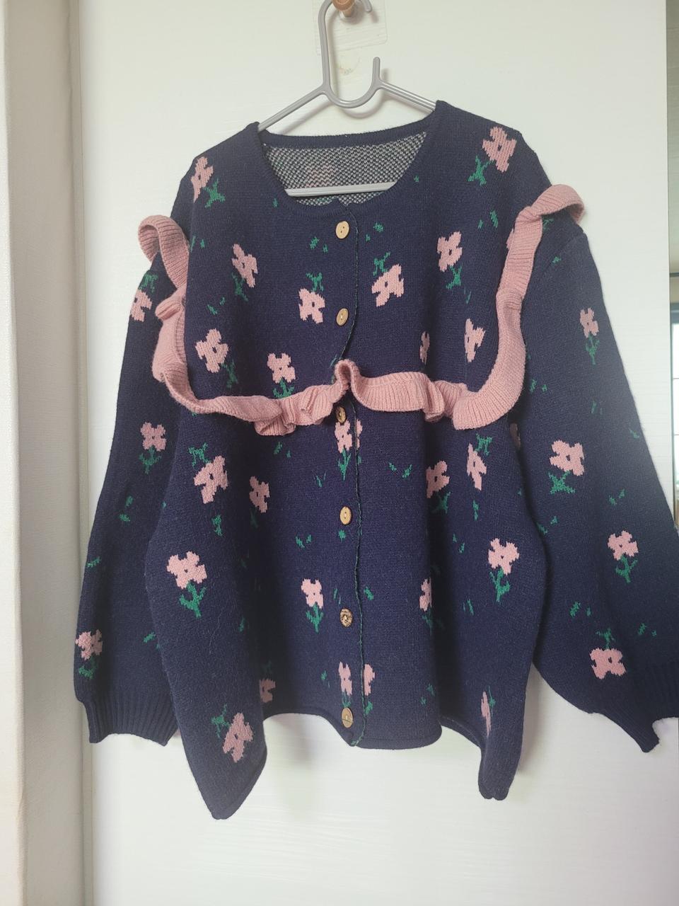 러블리 러플 플라워 가디건