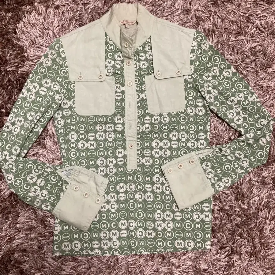MCM 여성상의